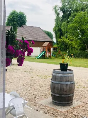 Jardin de l'établissement Grands Jardins Cottage Charming countryside