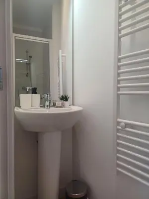 Salle de bains dans l'établissement Le Clos Carnot 3 - Proche Commodités