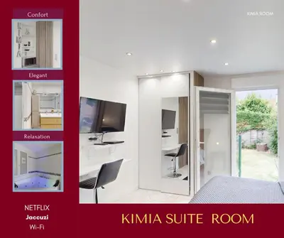 Télévision ou salle de divertissement dans l'établissement Kimia Suite Room