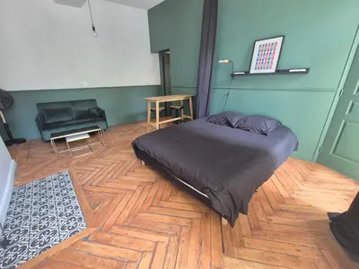 Coin salon dans l'établissement Charmant Studio Rouen Centre - Idéal Tourisme & Affaires