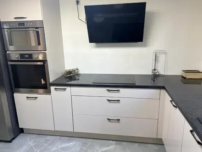 Cuisine ou kitchenette dans l'établissement Maison Serenity Domont Retreat