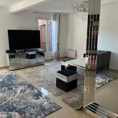 Maison Serenity Domont Retreat