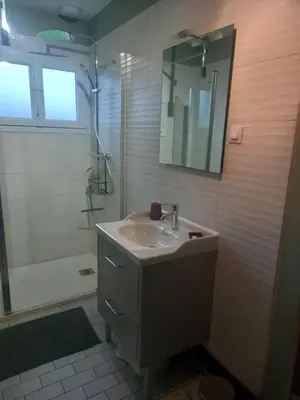 Salle de bains dans l'établissement Gîte de la belle attente