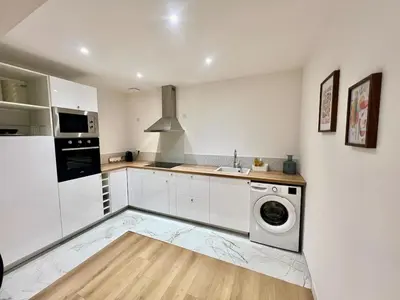 Cuisine ou kitchenette dans l'établissement Le Design proche de la mer