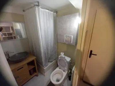 Salle de bains dans l'établissement Le Cocon