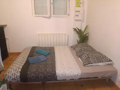 Un ou plusieurs lits dans un hébergement de l'établissement Nouveau studio 1 d'Amiens