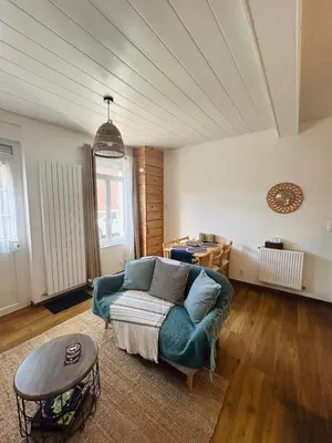 Coin salon dans l'établissement Maison de pêcheur