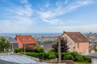 Plan de l'établissement Le Léon 12 Joli studio avec balcon situé à Dieppe