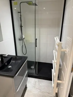 Salle de bains dans l'établissement Studio Cosy - Centre Ville