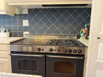 Cuisine ou kitchenette dans l'établissement Le Manoir de la Seine - proche Giverny