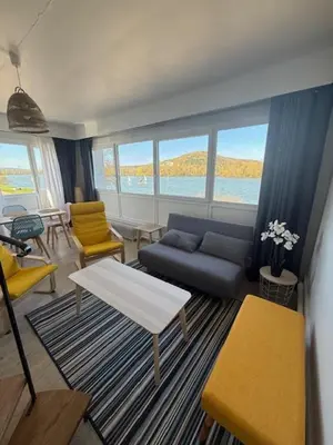 Coin salon dans l'établissement Duplex - vue sur la Seine au centre ville de Vernon