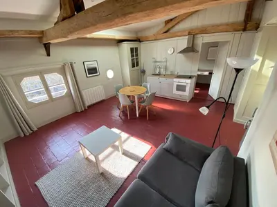 Cuisine ou kitchenette dans l'établissement Superbe appartement calme et indépendant