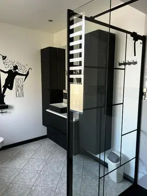 Salle de bains dans l'établissement Gîte du Camp de César - WIFI - 8 personnes