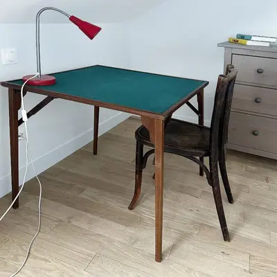 Tennis de table au sein de l'établissement La Petite Fontaine ou à proximité