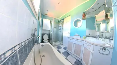 Salle de bains dans l'établissement Gîte des Roses