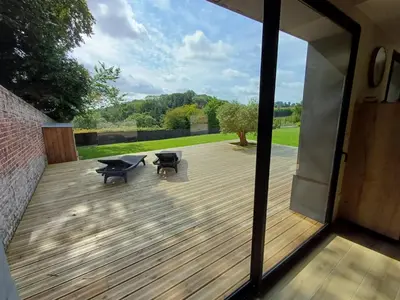 Balcon ou terrasse dans l'établissement Le Gîte du Monastère Luxe discret entre plage à 5minutes et campagne normande Parking 2 voitures