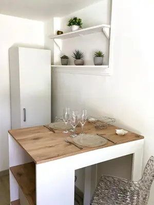 Plan de l'établissement Un des sens, vue port, Sauna et Spa