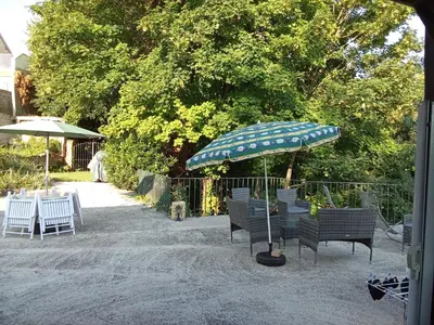 Jardin de l'établissement Gîte piscine spa pour décompresser