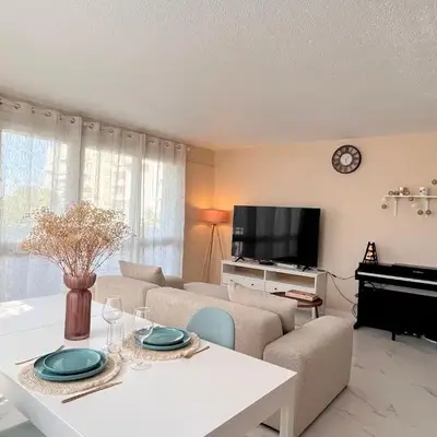 Jolie Chambre Confortable