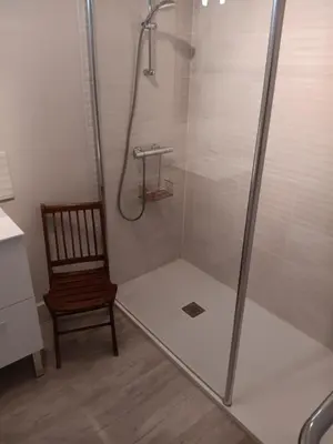 Salle de bains dans l'établissement Gisors centre