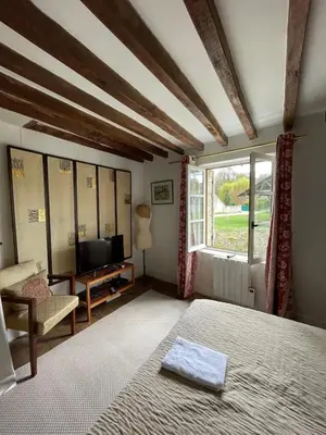 Plan de l'établissement Maison de vacances avec jardin à Vienne-en-Arthies, 110 m²