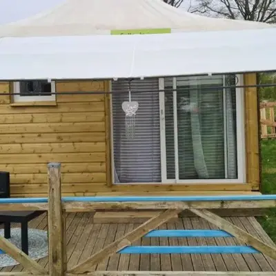 Chalet intime avec terrasse pour 2 personnes - API-1-52-420