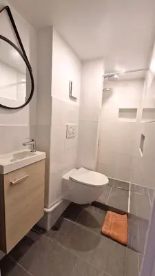 Salle de bains dans l'établissement Le saint Paul