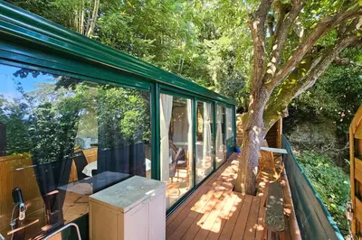 Jardin de l'établissement Beautiful loft for 2 with lovely terrace in a quiet location