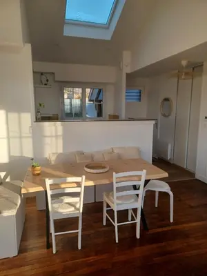 Coin salon dans l'établissement Georgette-sur-Mer