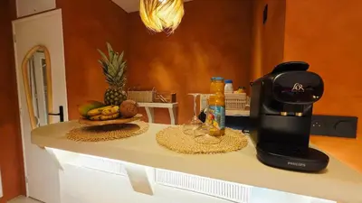 Cuisine ou kitchenette dans l'établissement Escape Zen - Suite and Spa