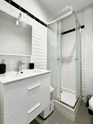 Salle de bains dans l'établissement Le Fatio - Studio Terrace - WiFi - 2 people