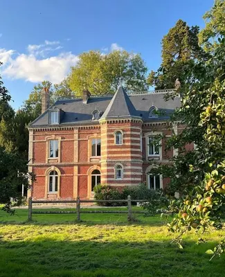 Jardin de l'établissement Historic Manor House In The Heart Of Normandie