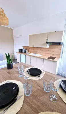Cuisine ou kitchenette dans l'établissement Le Madrillet