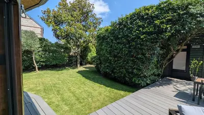 Jardin de l'établissement Maison au Jardin des Plantes