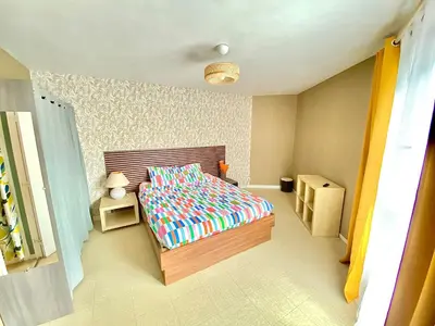 Un ou plusieurs lits dans un hébergement de l'établissement Grand duplex, Centre, Parking, 4 ch, Lingerie - 7 pers