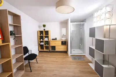 Salle de bains dans l'établissement Spacieux de 150 m idéal familles et groupes