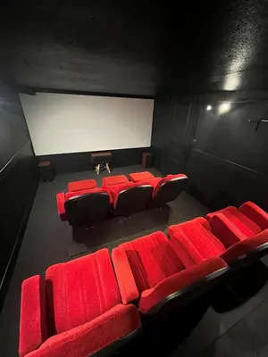 Coin salon dans l'établissement Luxury Country House - 6 Bed Room - Jacuzzi, Cinéma 7 Places, Sauna by So Homy