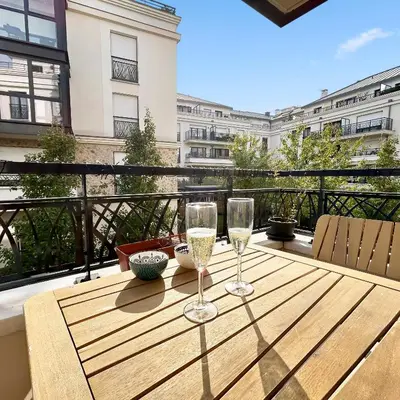 Balcon ou terrasse dans l'établissement Balcon privé Parking & Fibre Proche Paris