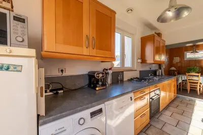 Cuisine ou kitchenette dans l'établissement La Case Départ - Plage à 2.5 km