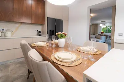 Cuisine ou kitchenette dans l'établissement Villa 
