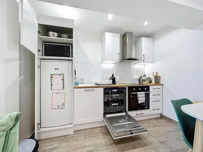 Cuisine ou kitchenette dans l'établissement Maisonnette 36m2 à 5 minutes de Chantilly
