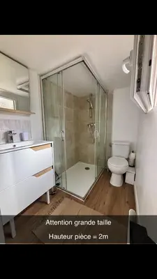 Salle de bains dans l'établissement Hypercentre - Le Vieux Marché