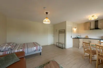 Cuisine ou kitchenette dans l'établissement Le Reflet de Valéry - Proche Plage