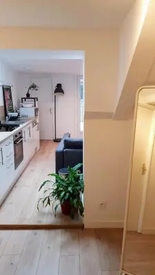 Cuisine ou kitchenette dans l'établissement Le FleuryTerre - Grand 2 pièces avec terrasse