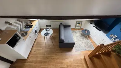 Cuisine ou kitchenette dans l'établissement Duplex Beauvoisine