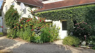 Jardin de l'établissement Gite de charme, parc arboré , Chantilly 5'