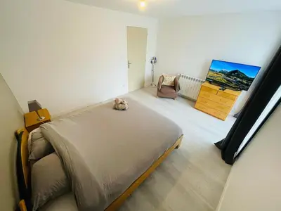 Un ou plusieurs lits dans un hébergement de l'établissement Maison cosy Jardin des Plantes - 9 voyageurs - 388
