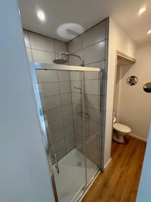 Salle de bains dans l'établissement Les meublés de l Etoile