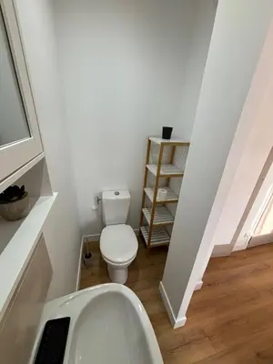 Salle de bains dans l'établissement Les meublés de l Etoile