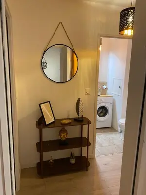 Salle de bains dans l'établissement Appartement T2 40m2 coeur de Rouen Front de Seine